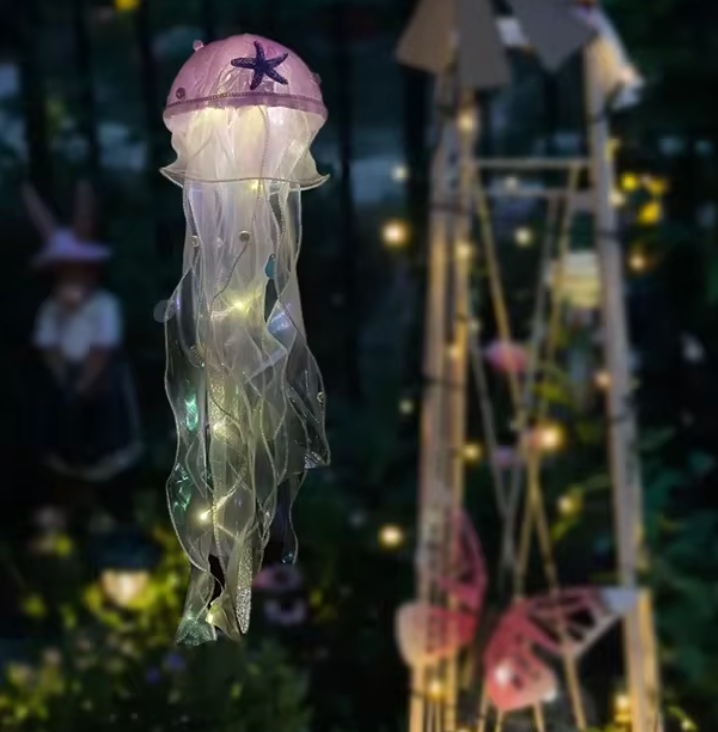 Qualle LED Night Light