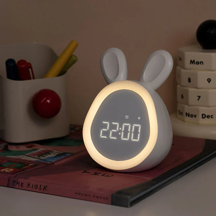 WakkerKonijn – Kids alarm clock with LED night light and playful rabbit design