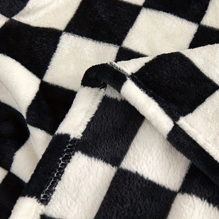 Classic Check Blanket – Soft and Warm Blanket for Sofa and Bedroom