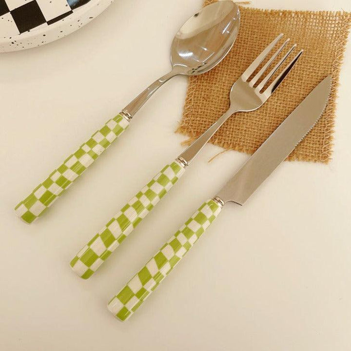 RetroChef – Stylish stainless steel cutlery with checkerboard pattern