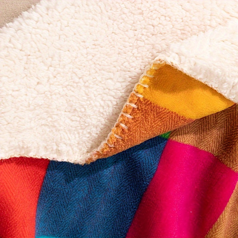 Coral fleece blanket – Reversible thick Sherpa blanket with a colourful checkered pattern