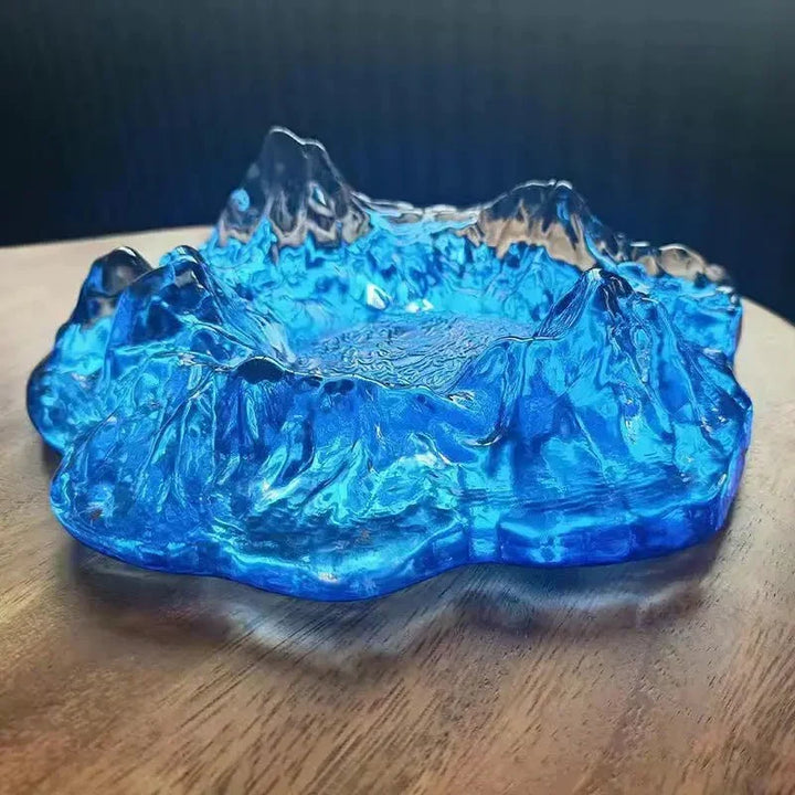 Ashtray decoration made of mountain glass in ice style