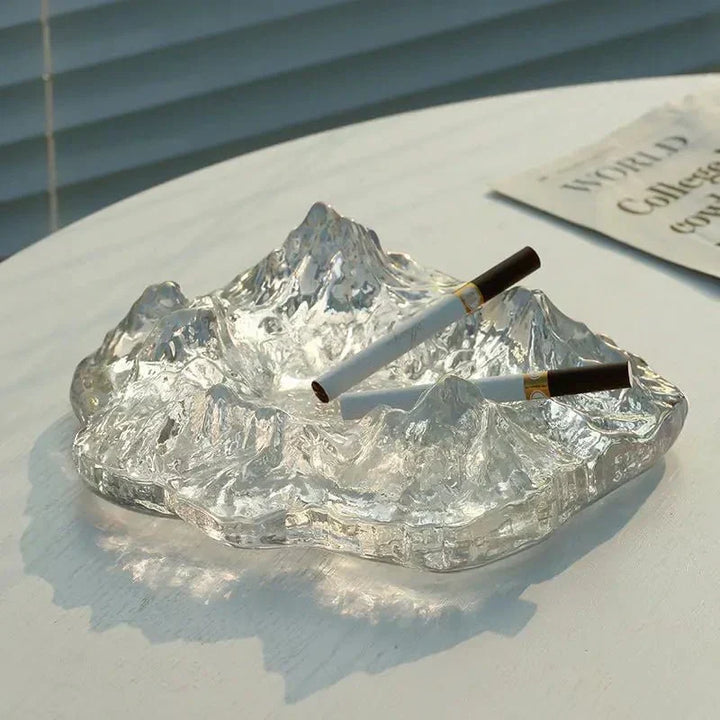 Ashtray decoration made of mountain glass in ice style