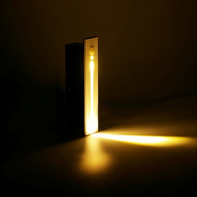 Luca – Stylish stair lighting with sensor technology