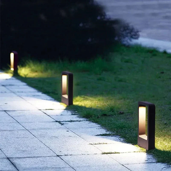 Elegant Aluminum Floor Lamp for a Luxurious Shine Outdoors