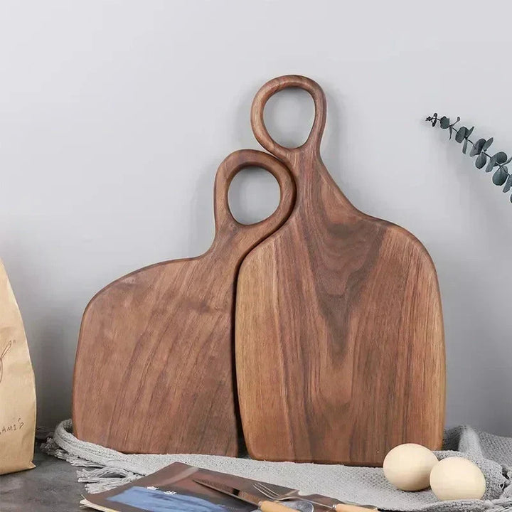 NutriCraft – Luxurious walnut cutting board with double-sided functionality for kitchen and presentation