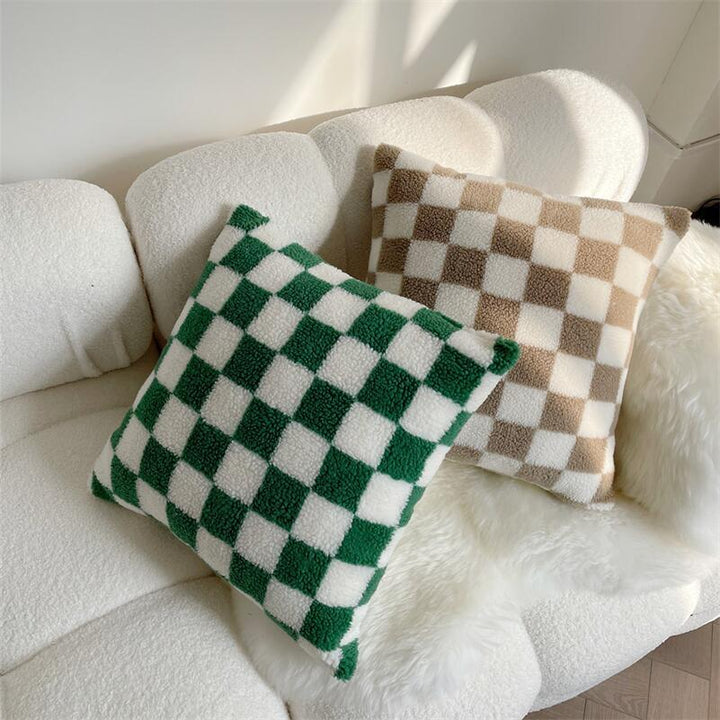 Plush Fleece Checkered Pillowcase