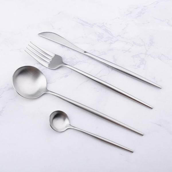 Modern Silver Cutlery Utensil Set