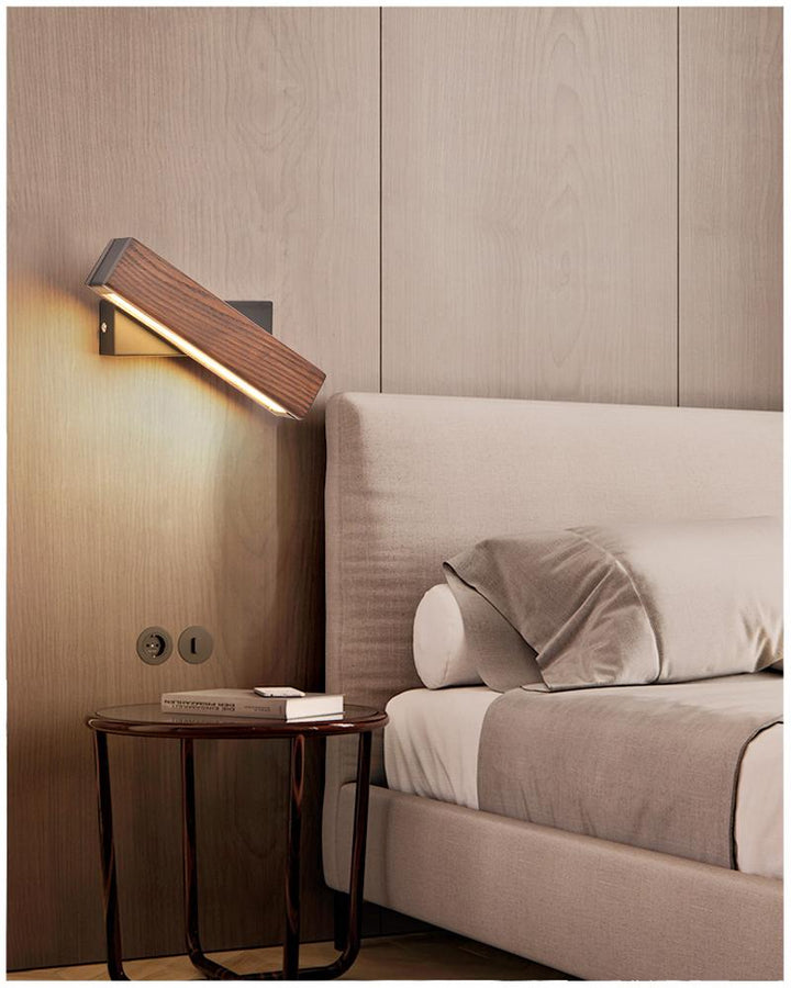 Rotatable Wood LED Wall Lamp - Jasper