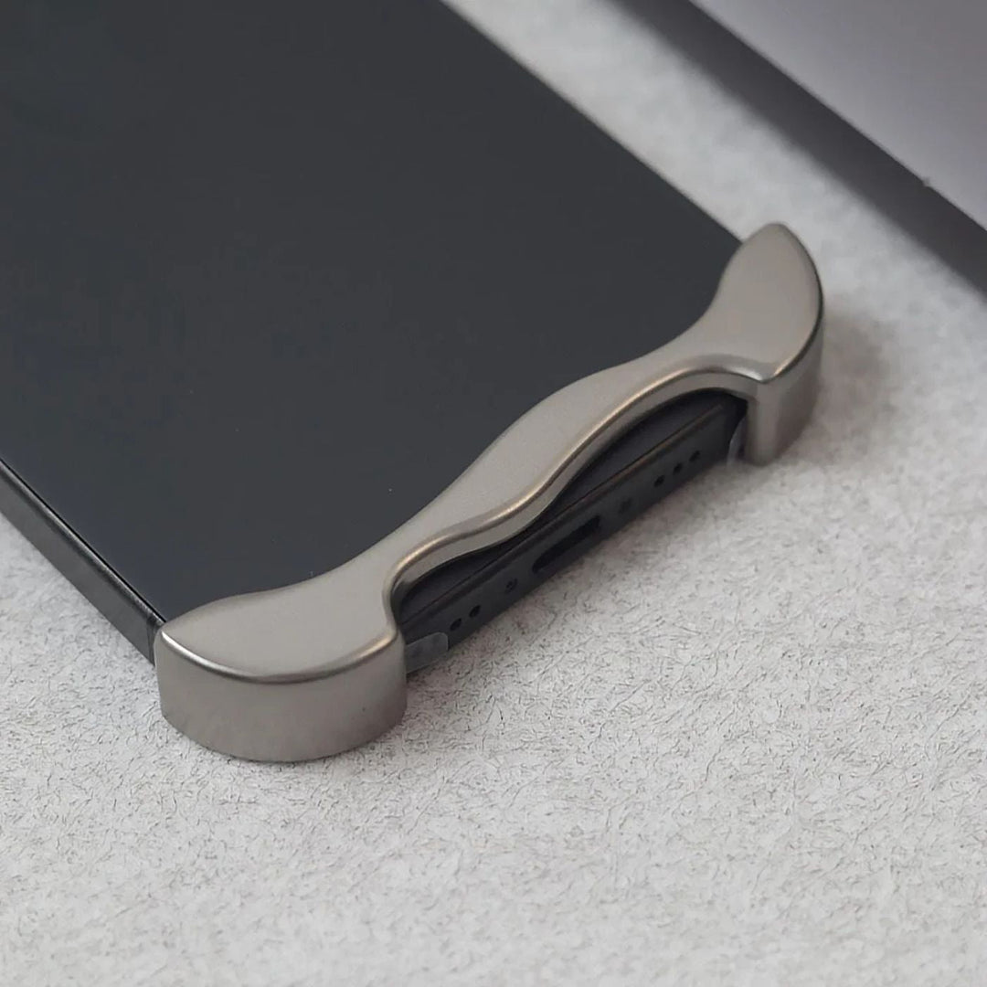 Mobile Phone Case with Slim Minimalist Design