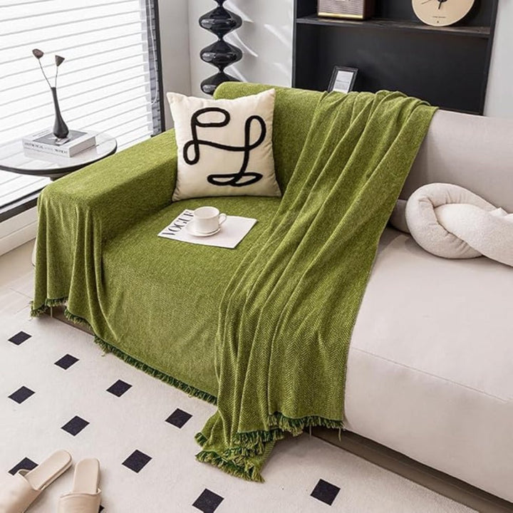 SofaShield – Minimalist sofa cover, leak-proof and easy to clean