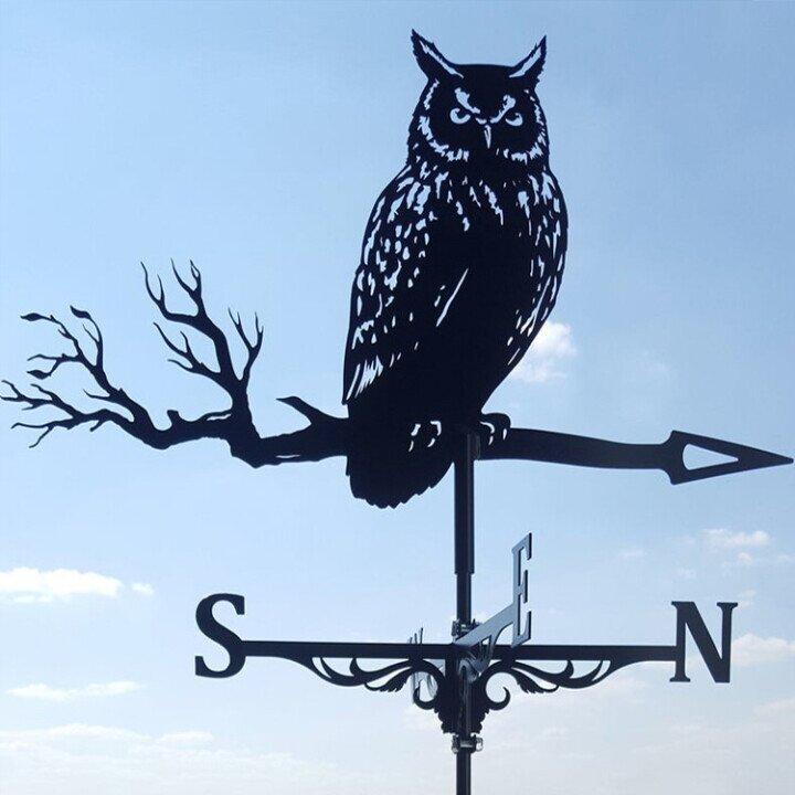 Weather vane - Windy - Retro witch shape - Unique design