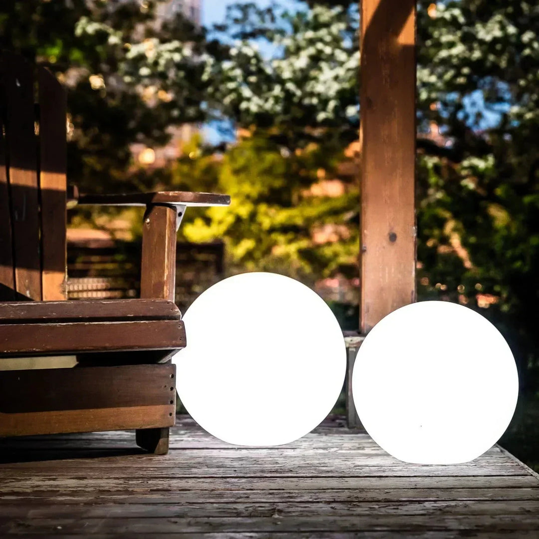 Outdoor Globe Light - Wireless, Weatherproof, 16 colors LED Ball Light